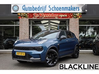 Lynk & Co 01 1.5 261PK! MY23+BLACKLINE + 6.6 Kwh LADEN! ZWARTE-HEMEL 360-CAMERA PANO/SCHUIF INFINITY ZWARTE-HEMEL DAB NAVI CARPLAY STOELVERWARMING ELEK.ACHTERKLEP 20"LMV