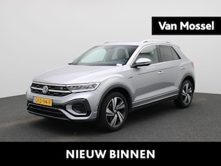 Volkswagen T-Roc 1.0 TSI R-Line 18 inch velgen | Sportstoelen | Stoelverwarming | Parkeersensoren | Achteruitrijcamera| Elektrische achterklep | Keyless entry