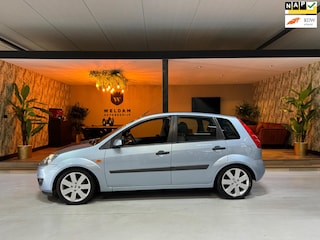 Ford Fiesta 1.6-16V Futura Trekhaak NAP Cruise Airco Elek Ramen Nieuwe APK Rijklaar