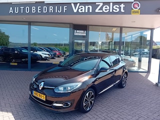 Renault Mégane 1.2 TCe Bose Automaat, Airco(automatisch), Multimediasysteem, Navigatie, Parkeersensoren, Camera, Cruise control, Stoelverwarming, Dimlicht automatisch, Regensensor, Electrische ramen en spiegels, Keyless, Nette auto, Goed onderhouden, BOVAG
