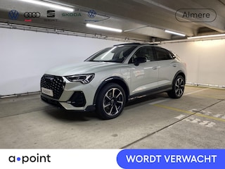 Audi Q3 45 TFSI e S Edition 245 pk S-tronic | Navigatie | Panoramadak | Parkeersensoren | Achteruitrijcamera | Adaptieve cruise control | LED koplampen | S-Line |