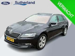 Skoda Superb Combi 1.8 TSI Style Business 180pk Automaat | Adaptieve Cruise | Trekhaak | Memory Seats | Audio Systeem | 1.800kg Trekgewicht