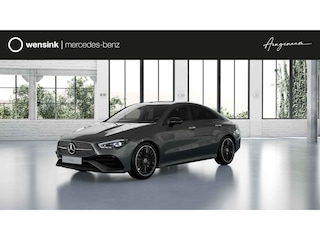 Mercedes-Benz CLA 180 Business Solution AMG | Panoramaschuifdak | AMG Line Plus | Nightpakket | Head-Up | Dodehoekassistent