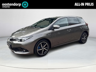Toyota Auris 1.8 Hybrid Dynamic Ultimate | 06-10141018 Voor meer informatie