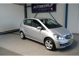 Mercedes-Benz A-klasse 200 Avantgarde automaat - Airco, Cruise ,PDC, Trekhaak.