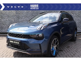 Lynk & Co 01 1.5 | Fiscale waarde € 38.995 | NIEUWE AUTO | Apple Carplay/Android Auto | Panorama Schuif Dak | 360° Camera | Stuur/Stoelverwarming | Zwarte Hemelbekleding | Premium Audio | Park Assist Camera | Adaptive Cruise-control | Full