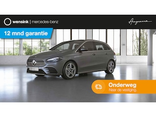Mercedes-Benz B-klasse 180 Business Solution AMG | Panoramadak | Widescreen | Trekhaak | Stoelverwarming | Achteruitrijcamera |