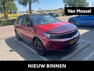 Opel Grandland 1.2 Turbo Edition