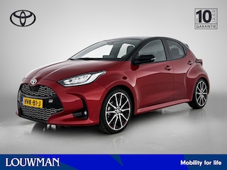 Toyota Yaris 1.5 Hybrid GR Sport Limited | Navi | Dodehoekdetectie | Lichtmetalen Velgen | Metaallak |