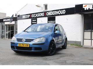 Volkswagen Golf 1.6 FSI Trendline | Airco | Elec ramen | Cruise control | 6 Versnelling | Nieuwe bak + koppeling