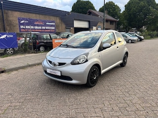 Toyota Aygo 1.0-12V NIEUWE APK!