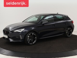 Cupra Leon 1.4 e-Hybrid | Stoel & stuurverwarming | Camera | Adaptive cruise | Sfeerverlichting | Navigatie | Keyless | Full LED | Park Assist | PHEV