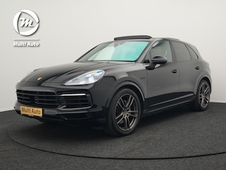 Porsche Cayenne 3.0 E-Hybrid Plug In Hybrid 462pk Dealer O.H PHEV | Panodak | Luchtvering | 4 Wiel Besturing | PDLS+ | Adaptive Cruise | Sportchrono | Softclose |21"L.M | 14 Weg Lederen Sportstoelen & Memory |