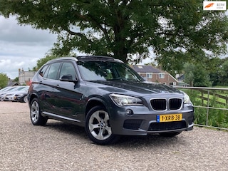 BMW X1 SDrive20i High Executive | Pano + Cruise + Navi Nu € 11.975,-!!!