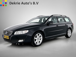 Volvo V70 2.0 D3 Momentum Automaat / Airco / Leder / Cruise-ctr. / Lmv 17" / Roofrail / Pdc v+a / Stoelverw. / Apk aug-2025