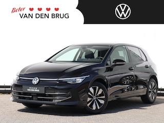 Volkswagen Golf 1.5 TSI Life Edition 115PK DSG | Led plus | Navigatie | Spiegelpakket | Trekhaak | Side assist | Stoelverwarming