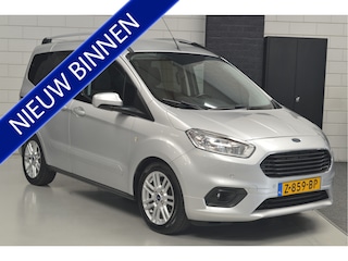 Ford Tourneo Courier 1.0 Titanium // AIRCO // NAVI // CRUISE // CAMERA // PARKEERSENSOREN VOOR & ACHTER //