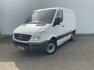 Mercedes-Benz Overige 300-serie 311 2.2 CDI 325 HDSprinter L2H1 Automaat 3 Zits Airco Trekhaak 2800 kg side bar Euro 4