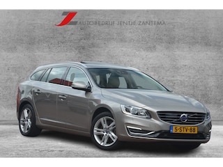 Volvo V60 2.4 D6 AWD Plug-In Hybrid Summum | Navigatie | Premium sound | Camera | Stand-kachel | NL auto!! |