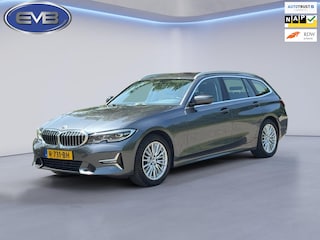 BMW 3-serie Touring 318i Business Edition, lederen sportinterieur,sfeerverlichting, 1e eigenaar,NL auto met nap