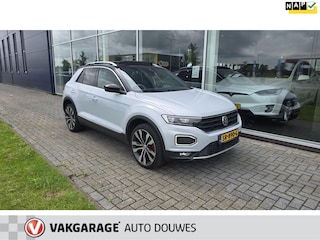 Volkswagen T-Roc 1.5 TSI Sport | NAP |Pano| Automaat | ACC | Carplay |1e eigenaar