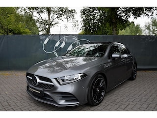 Mercedes-Benz A-klasse 200 |AMG Pakket|Night|Panoramadak|Sfeer verl.|Automaat|