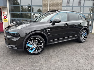 Lynk & Co 01 1.5 PLUG IN HYBRID | ZWARTE HEMEL | 360 CAMERA |