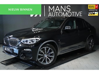 BMW X4 XDrive30i M Sport / PANODAK / KEYLESS / HUD / CAMERA / 20''