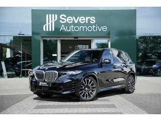 BMW X5 xDrive50e M sportpakket | Panorama Dak | Driving Assistant Professional | Elektrische Trekhaak | Innovation Pack |