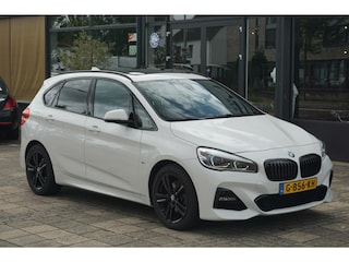 BMW 2-serie Tourer 220i Executive Edition | M Pakker | PANO | Trekhaak