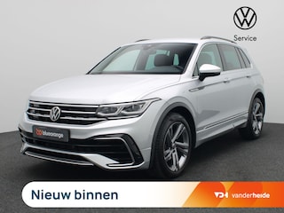 Volkswagen Tiguan 1.5 TSI R-Line Business 150PK DSG full led, adaptive cruise, navi via apple carplay/android auto, clima, pdc voor en achter, lane assist, 19" lichtmetaal