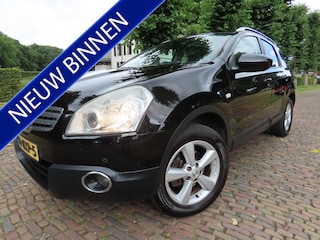 Nissan Qashqai 2.0 Tekna 7 Persoons Ecc cruisecontrol Leer Panoramadak Navigatie Stoelverwarming Achteruitrijcamera Lm Velgen Pdc Trekhaak***Dealer Onderhouden***