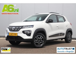 Dacia Spring Comfort Plus 27 kWh Navigatie Achteruitrijcamera Carplay Android Airco 14 inch