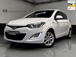 Hyundai i20 1.2i i-Deal OrigineelNL/Bluetooth/Airco/Led