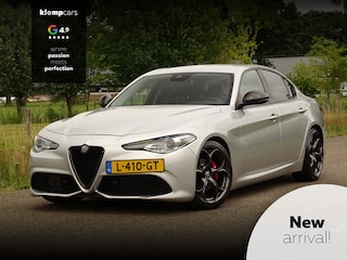 Alfa Romeo Giulia 2.0T 310PK | Squadra | Ragazzon | Carbon | Veloce-bumpers | Rode remkl. | Cruise