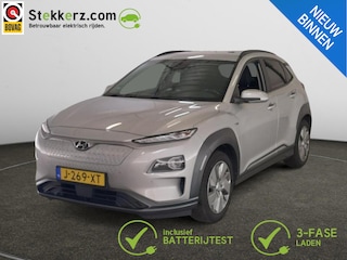 Hyundai Kona EV Premium 64 kWh Zeer luxe iutvoering!