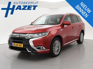 Mitsubishi Outlander 2.4 PHEV 4WD AUT. INTENSE *BTW* + AFN. TREKHAAK | CAMERA | APPLE CARPLAY | STOELVERWARMING