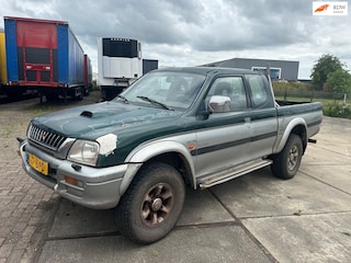 Mitsubishi L200 2.5 Club Cab GLS ES Schuurvondst 4x4