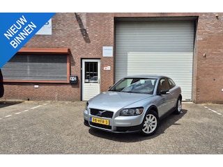 Volvo C30 1.6 Advantage NAP Leder 2e eigenaar PDC Trekhaak Airco APK