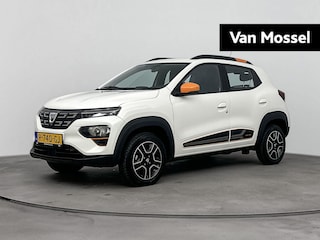 Dacia Spring Comfort Plus 27 kWh 45PK | Navigatie | Leder | Achteruitrijcamera | Parkeersensoren | Apple CarPlay & Android Auto