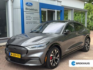 Ford Mustang Mach-E Extended First Edition AWD 98 kWh | Panoramadak | Voorruitverwarming | B&O | Camera | Keyless | Dealeronderhouden