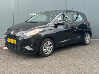 Hyundai i10 1.0 66pk Comfort 5-zits Automaat | Airco | Carplay | Cruise control | Boordcomputer | Bestuurdersstoel in hoogte verstelbaar | Inklapbare spiegels | 1e eigenaar