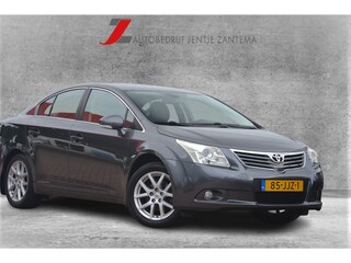 Toyota Avensis 2.0 VVTi Dynamic 1e eigenaar dealeronderhouden zeer nette auto laatste beurt bij 104760 met oa trekhaak pdc navigatie ecc cv cruise control 6 versnelling