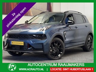 Lynk & Co 01 1.5 BLACK LINE PREMIUM ZWARTE HEMEL 100 STUKS OP VOORRAAD ! VOL OPTIES ! 360 CAMERA ADAPTIVE CRUISE CONTROL PANORAMA SCHUIF/KANTELDAK APPLE CARPLAY/ANDROID RIJSTROOKSENSOREN ZEER MOOI !! Brgl/ Emile