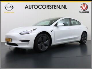 Tesla Model 3 RWD SR+ 60kWh 325PK FSD 3-Computer 18" AutoPilot Leder PanoDak Adaptive-Cruise Lmv Camera's Elektr.-Stuur+Stoelen+Spiegels+Geheugen+Easy-Entry+Verwarmde stoelen Park assistent PDC WIFI Lane-Assist Speed-Assist Navi LED Comfortstoelen ACC DAB Voorverwarmen interieur via App Keyless via Telefoonsleutel One-Pedal-Drive Origineel Nederlandse auto tot 11kw laden thuis! 1.584kg licht! Accu Garantie tot 31-03-2028/160.000km