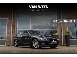 BMW 320i F30 High Executive | 1e eigenaar | NL auto | Dakraam | Xenon | Leer | Navi | PDC | Origineel | Stoelverwarming | Cruise control | Sportstuur | ➡️