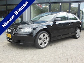 Audi A3 1.8 TFSI Attraction Staat in De Krim