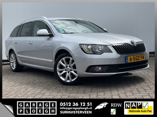 Skoda Superb Combi 1.4 TSI Ambition Business Clima Cruise Navi Trekhaak Xenon Ruimte