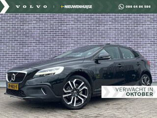 Volvo V40 1.5 T3 Momentum | Stand kachel | Stoel verwarming | 18" | Parkeersensoren voor en achter | High performance audio |