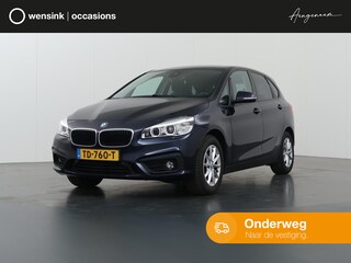 BMW 2-serie Tourer 220i Executive | Trekhaak | Stoelverwarming | Cruise control | Navigatie | Parkeersensoren | Keyless Go |